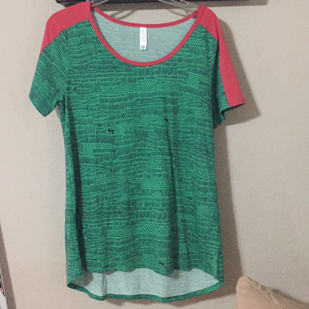 LuLaRoe Classic Tee
